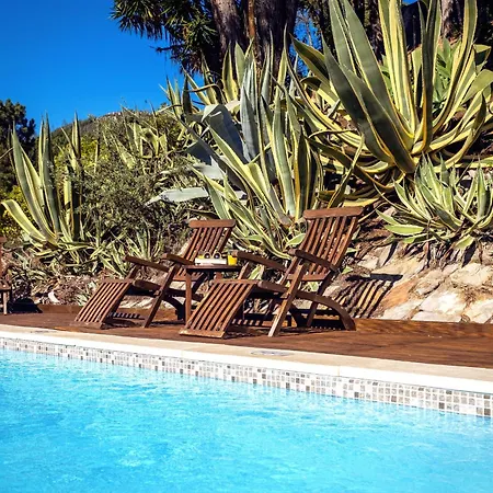 Blue House Вилла